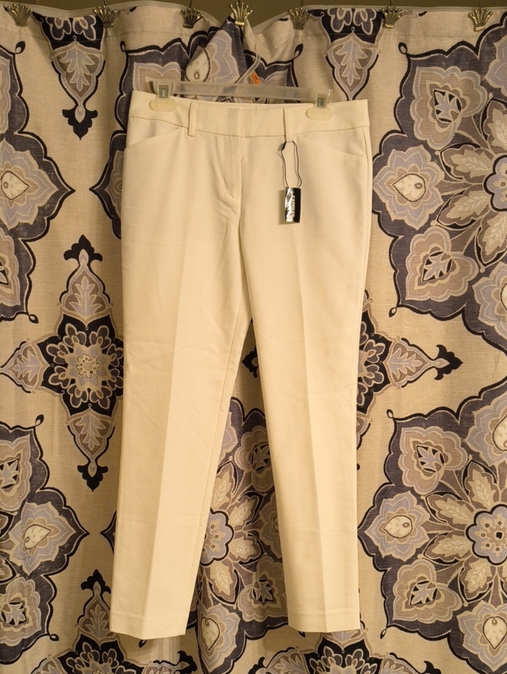 NWT EXPRESS WHITE  Dress Pants